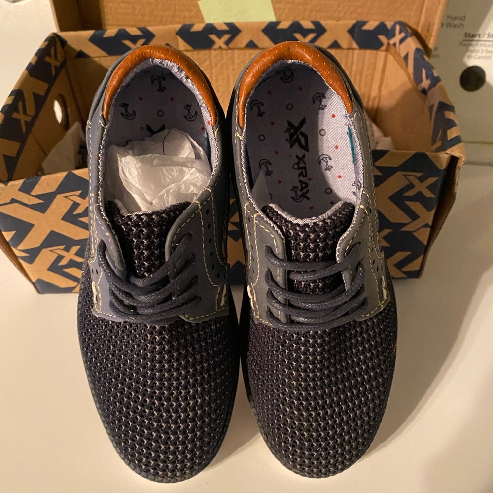 Kids shoes
